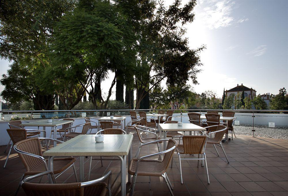 Hotel Abades Benacazon Exterior photo