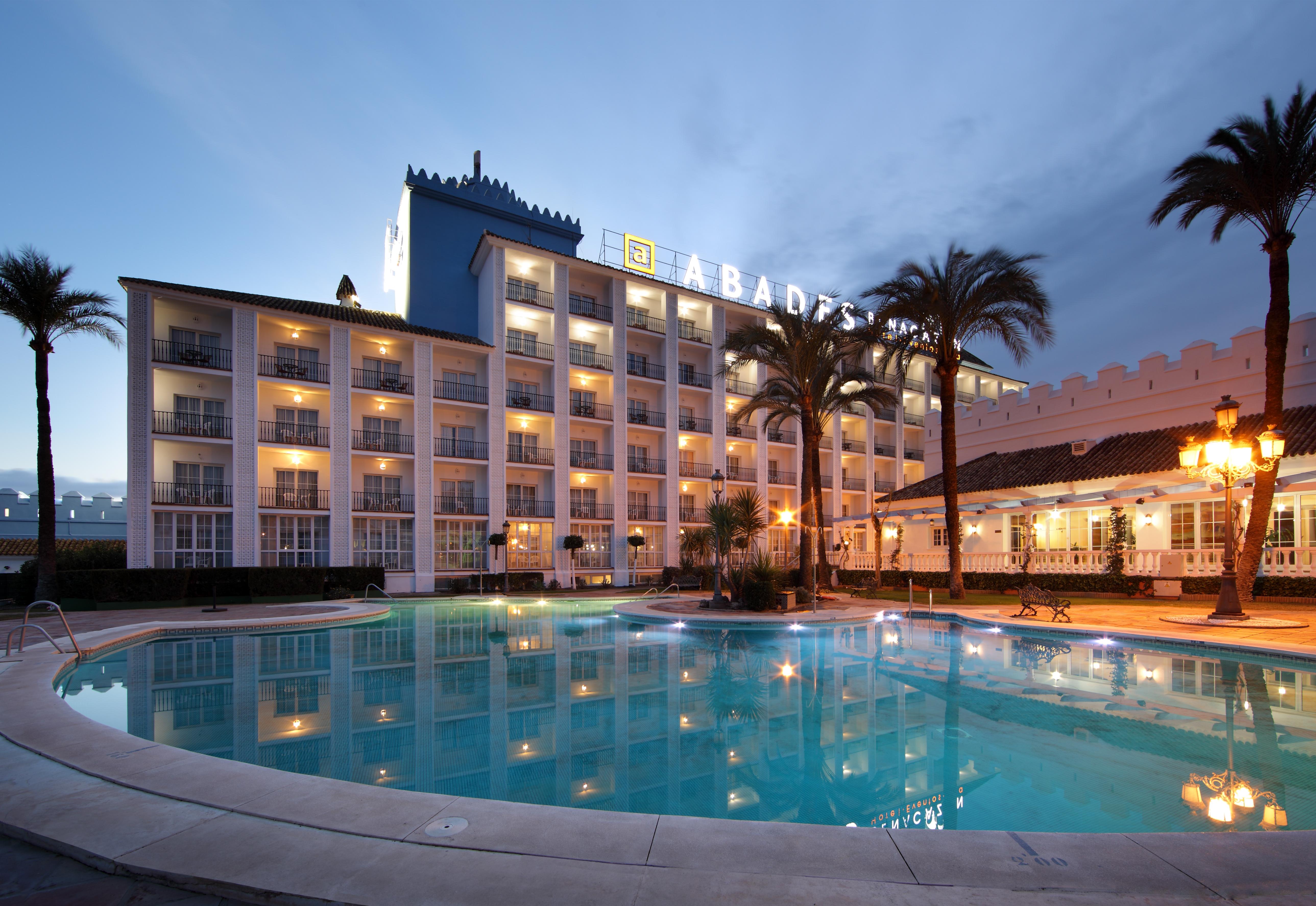 Hotel Abades Benacazon Exterior photo